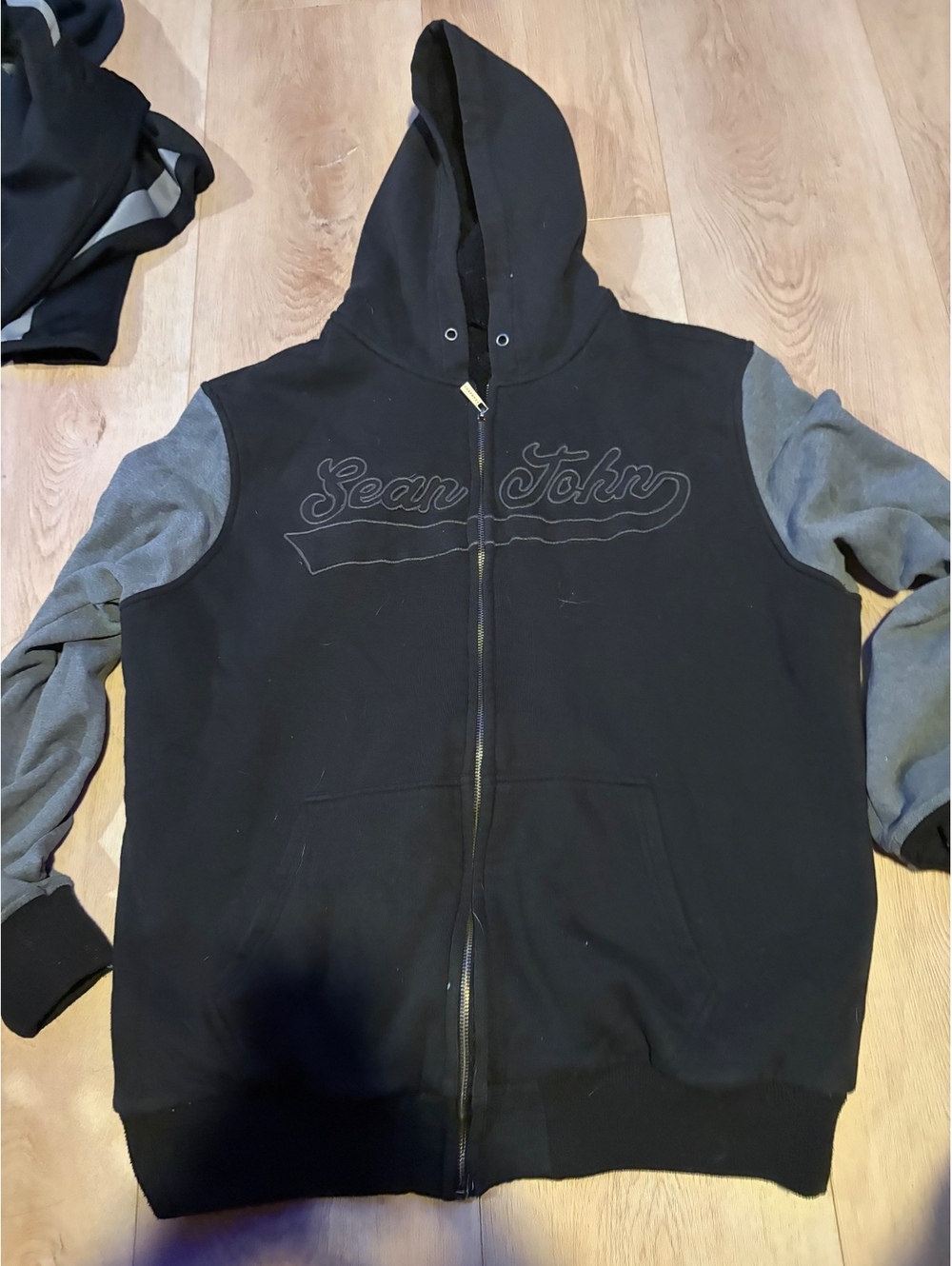 sean john men’s hoodie size xl
